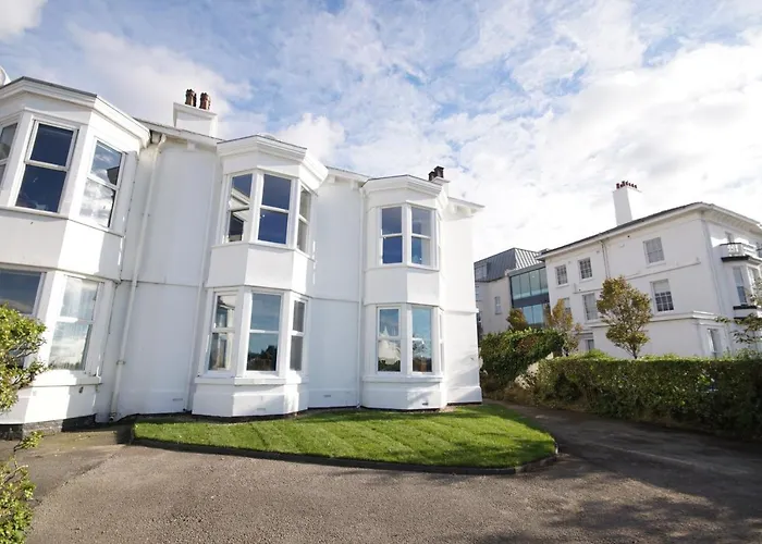Grade 2 Listed Apartment, Southport Promenade