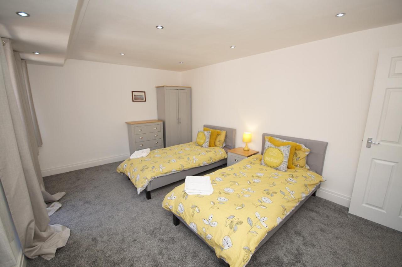 Grade 2 Listed Apartment, Promenade Apartment Southport